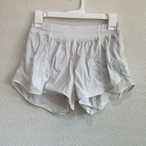Lululemon Womens Size 8 Hotty Hot Short II White Running Workout Athletic Gym